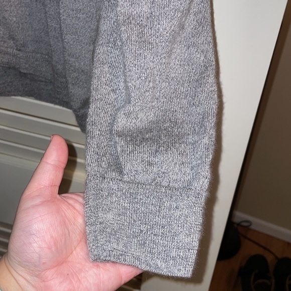 Calvin Klein Men’s sweater - Picture 2 of 5